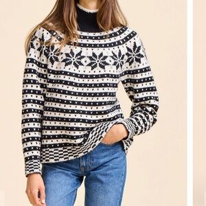 Nordic Patterned Black and White Turtleneck Sweater
